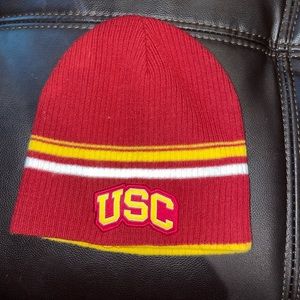 USC reversible beanie